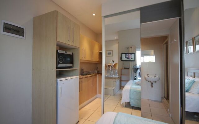 Bella Donna Apartments by CTHA