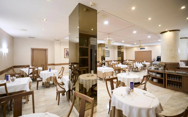 Hotel Albret