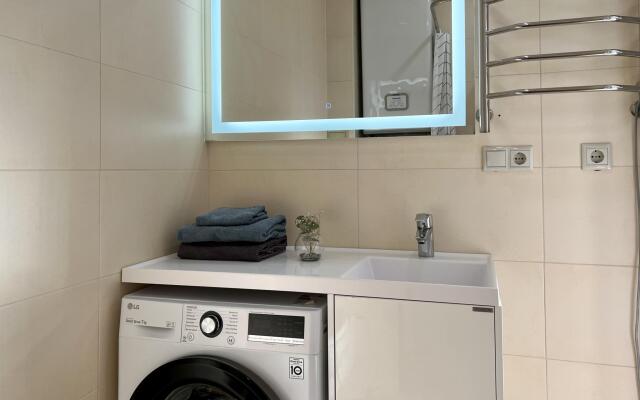 Alicekeys (Алискис) на улице Молодогвардейская 2/62