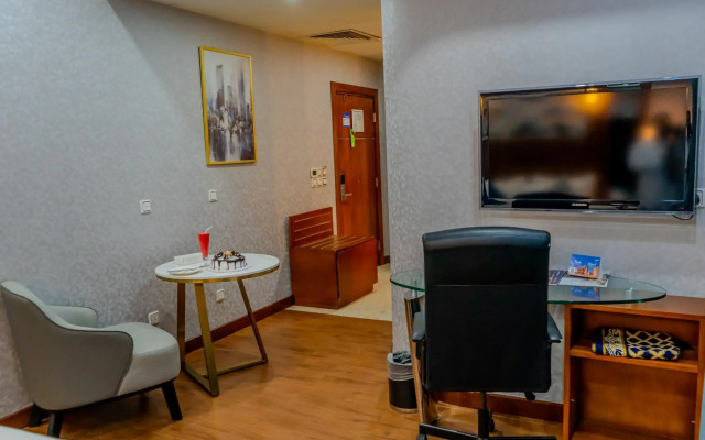Dabab Hotel by Warwick