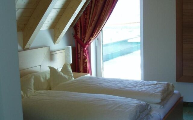 Pension Landhaus Buchenhain