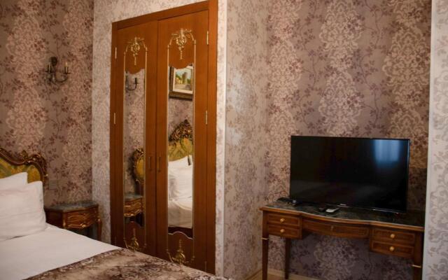 La Casa Old City Hotel