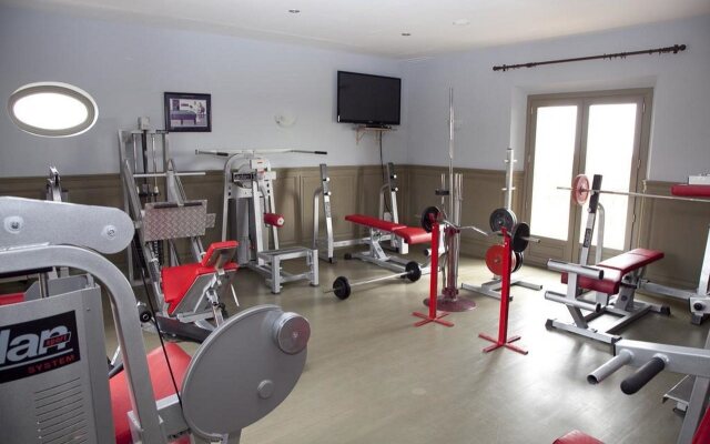 The Suites At San Roque Club