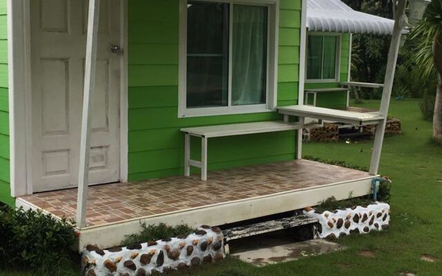 Baan Phukaotoknam Resort