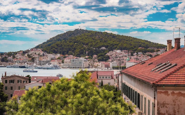 City Center Sunset Penthouse