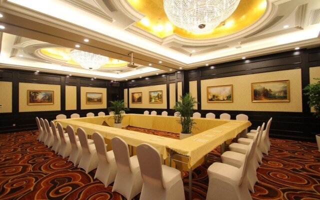 Shanghai Waigaoqiao Free Trade Zone Vienna Hotel