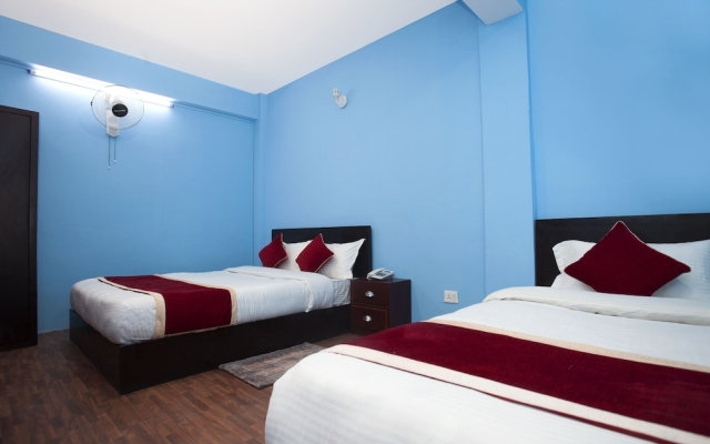 Oyo 419 Hotel Crossroads