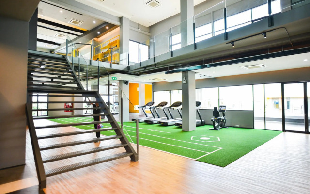 9D Sport Hotel (SHA Extra Plus)