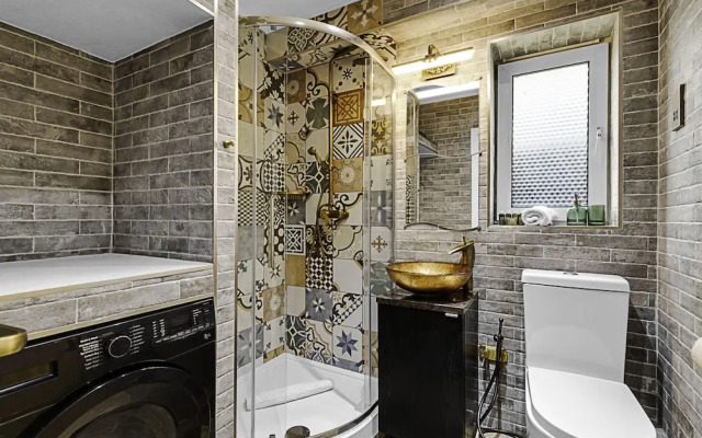 Charming Centrally Located Wimbledon Flat