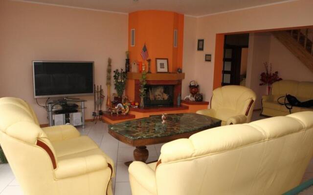 Holiday House Algida