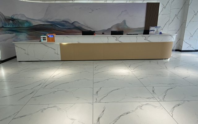 Aksu Dongcheng Hotel