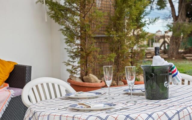Beautiful Holiday Home in Deltebre Near Beach