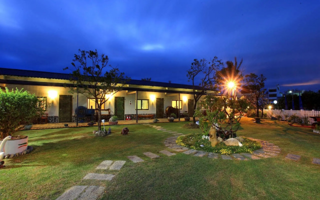 Lan Hai Inn