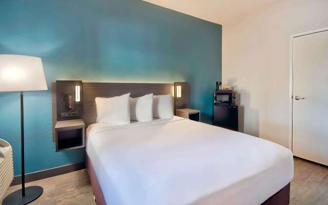 Studio 6 Suites Lawndale, CA – South Bay