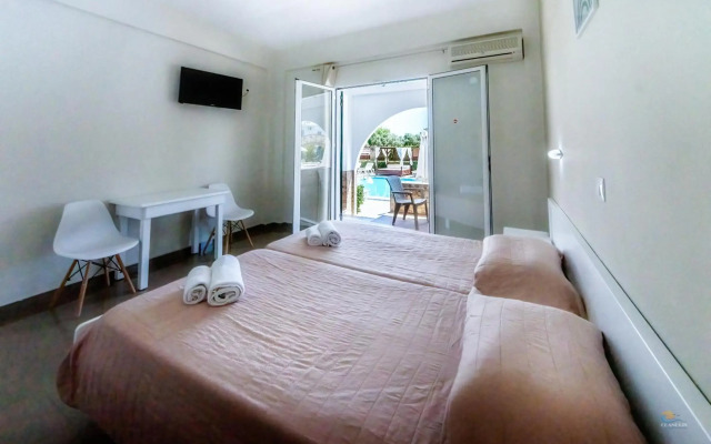 Chandris Apartments