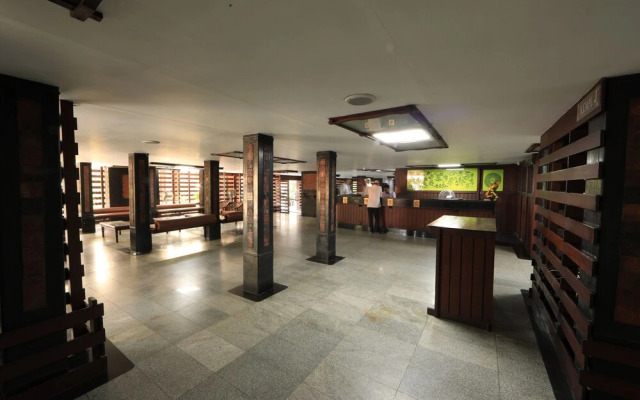 Bharat Hotel