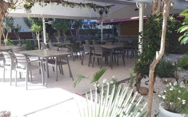 Tasiana Hotel Apartments Complex