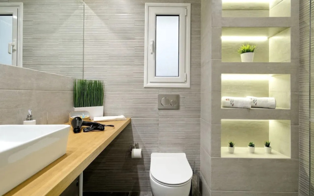 Acropolis Plus Penthouse