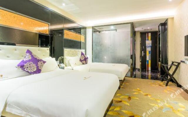 Moon Lake Hotel (Baise Xinhuanqiu)