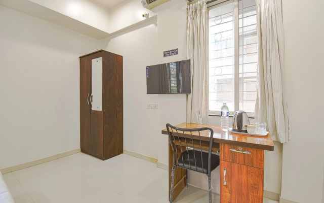 Fabhotel Skylight Studio Rooms