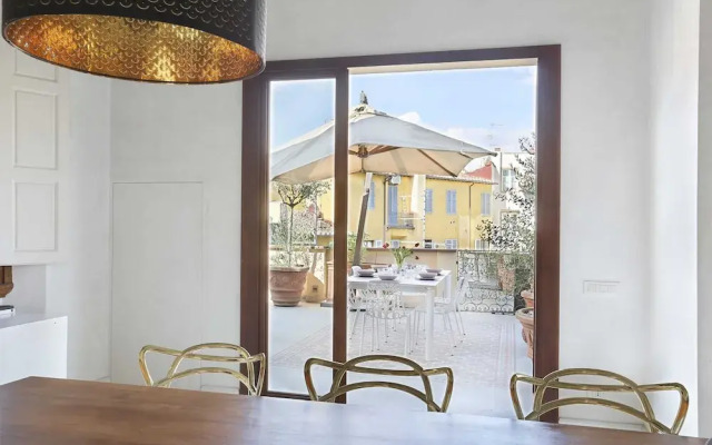 Luxury Apartment in Central Florence