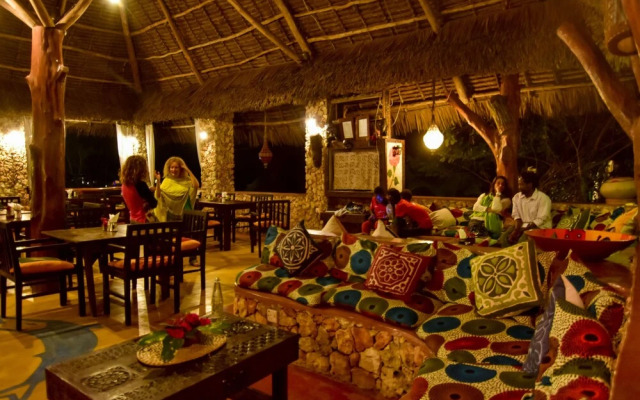 Mangrove Lodge