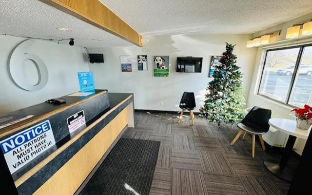 Motel 6 Cedar Rapids, IA