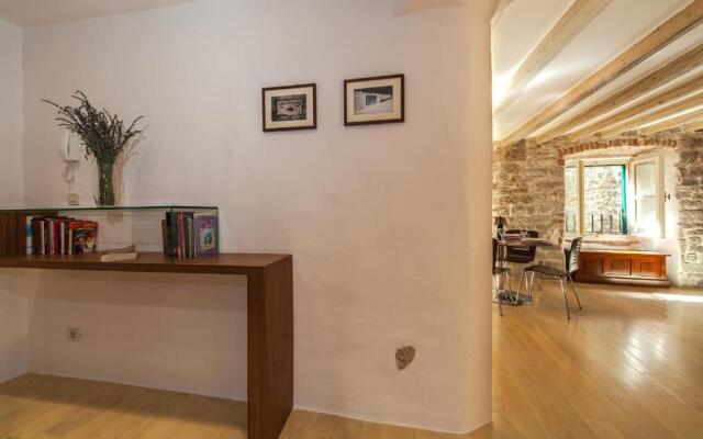 Luxury San Giovanni Apartment 1