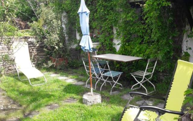 Babamúzeum kis apartman