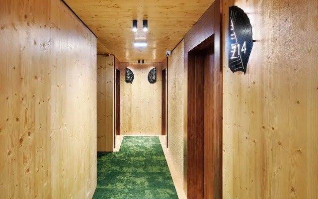 The Log Porto Hotel by Piamonte Hotels
