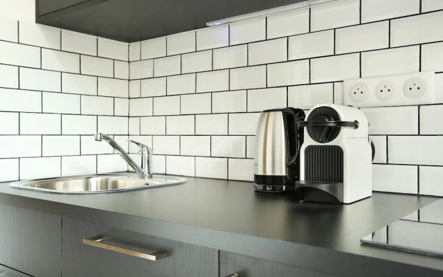 YAYS Paris Zola by Numa