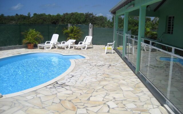 Villa With 3 Bedrooms in Saint-françois, With Private Pool, Furnished