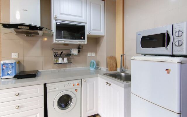 Mike168 Service Apartment Saintland Shop