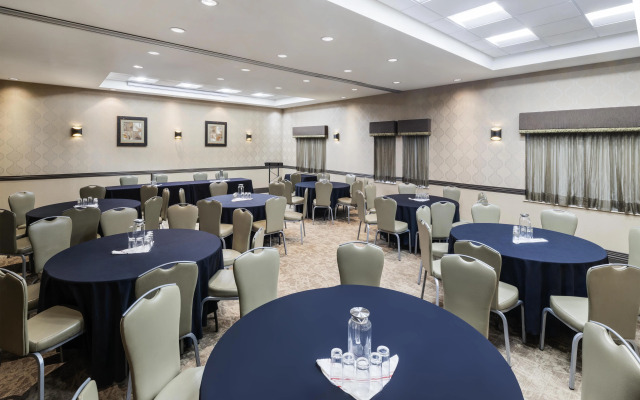 Best Western Premier Freeport Inn Calgary Airport