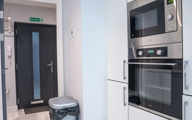Stunning 2-bed Ground Floor Flat in Birmingham