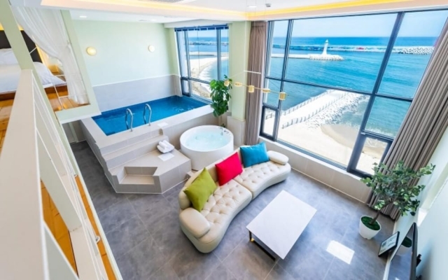 Gangneung Art Class Poolvilla & Spa