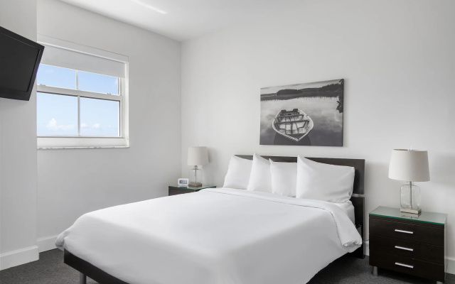 Fortune House Hotel Suites