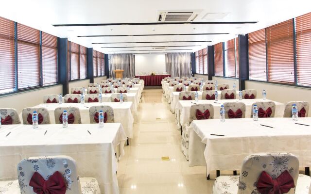 Parkside Sunline Hotel
