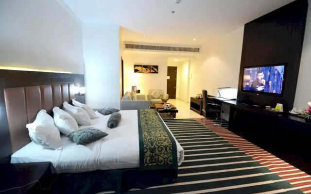 Dancenter Luxury Millennia Near King