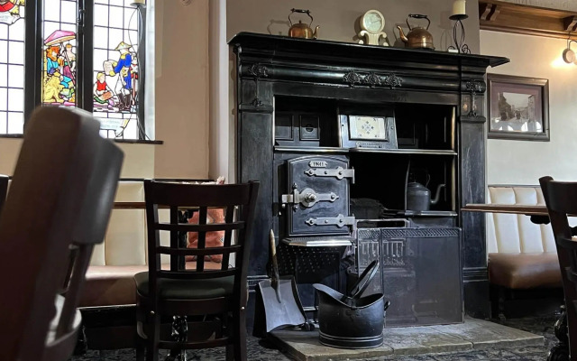 The George Hotel