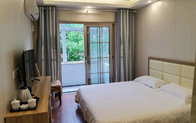 Jinlu Business Hotel