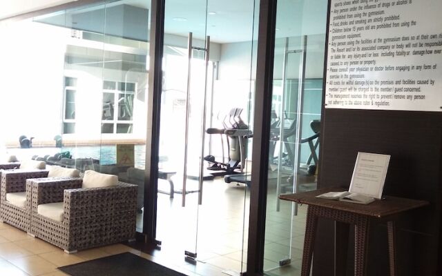 D'Esplanade City View Apartment