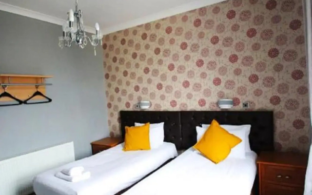 Lansdowne Hotel