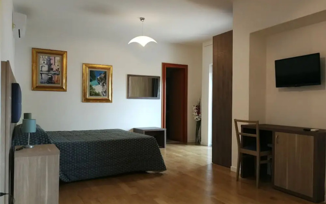 Malì Guest House & Terrace Bar