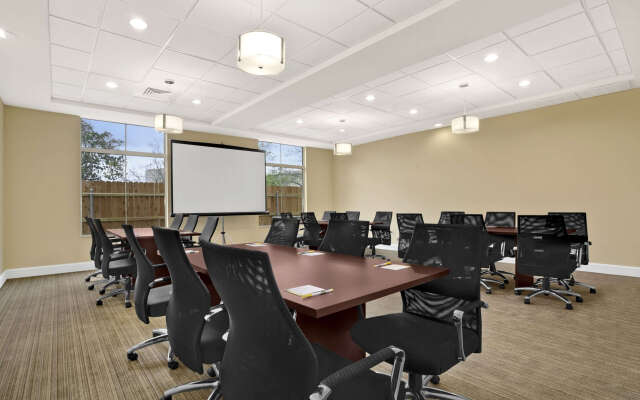 Spark by Hilton Wichita East