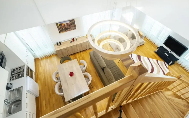 Chic Flat Near Public Transportation in Goztepe