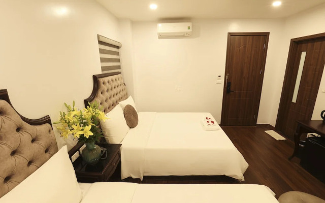 Royal Văn Phú Hotel