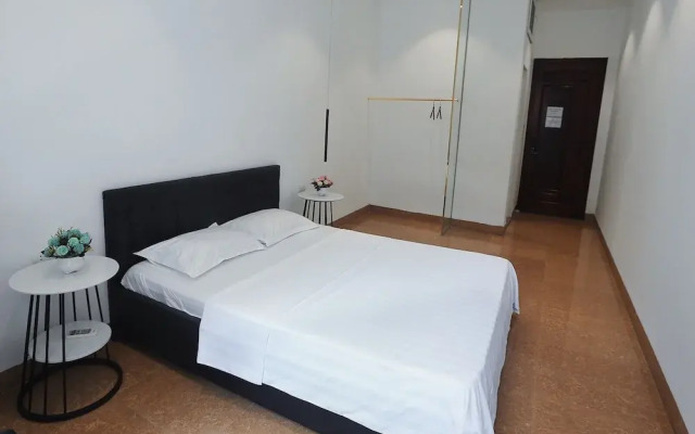 BH Riverside Hotel