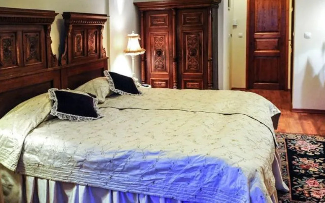 Althea Hotel