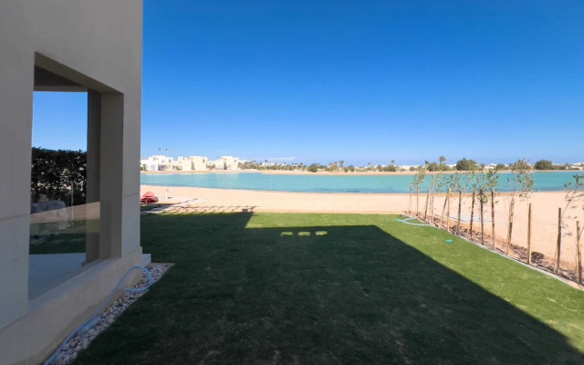 Xuru Stays I Genial 2 BDR w / Pool Access @ Cyan El Gouna